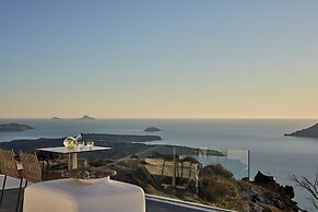 Katikies Chromata Santorini - The Leading Hotels of the World