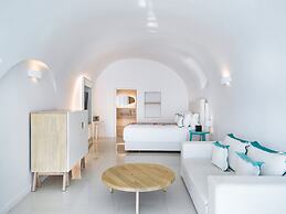 Katikies Chromata Santorini - The Leading Hotels of the World