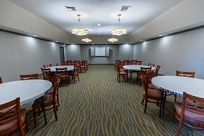 Red Roof Inn & Suites Irving – DFW Airport South