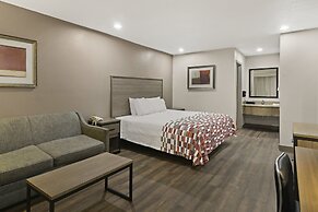 Red Roof Inn & Suites Irving – DFW Airport South