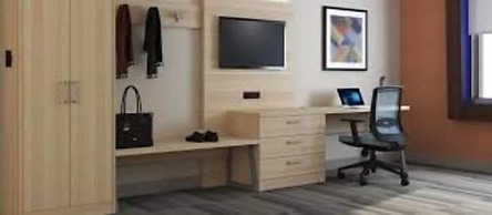 Holiday Inn Express & Suites Atlanta - Tucker Northlake by IHG