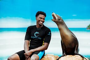 Harborside Resort & Vacation Rentals at Atlantis