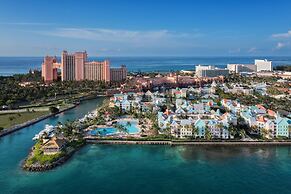 Harborside Resort & Vacation Rentals at Atlantis