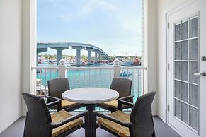 Harborside Resort & Vacation Rentals at Atlantis