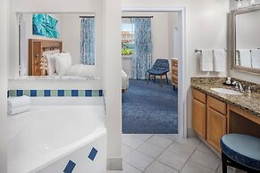 Harborside Resort & Vacation Rentals at Atlantis