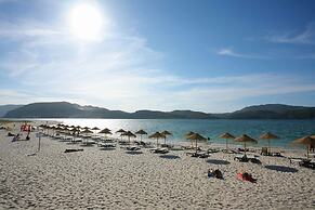 Aqualuz Troia Rio by The Editory