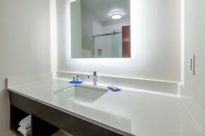 Holiday Inn Express Hotel & Suites Woodhaven by IHG