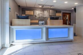 Holiday Inn Express Hotel & Suites Woodhaven by IHG