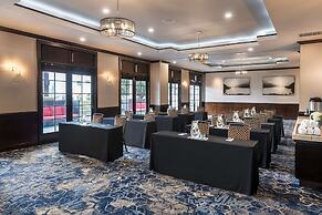 Juniper Hotel Cupertino, Curio Collection by Hilton