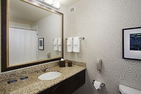 Juniper Hotel Cupertino, Curio Collection by Hilton