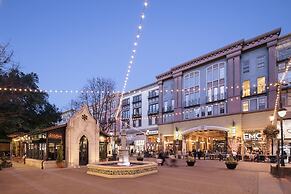 Juniper Hotel Cupertino, Curio Collection by Hilton