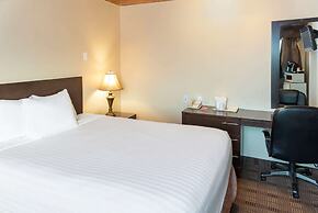 Econo Lodge Inn & Suites