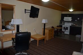 Econo Lodge Inn & Suites