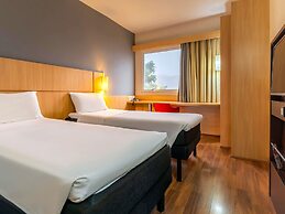 ibis Piracicaba