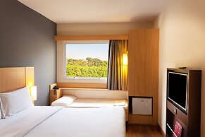 ibis Piracicaba