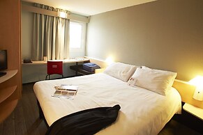 ibis Auray