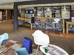 ibis Auray