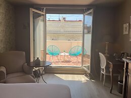 Vincci Lys Hotel