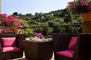 Hotel Santa Tecla Palace