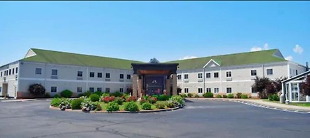 Quality Inn & Suites Middletown - Newport