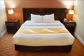 Quality Inn & Suites Middletown - Newport