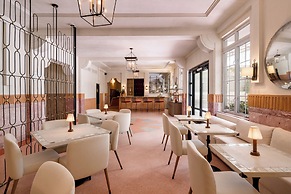 South Beach Hotel