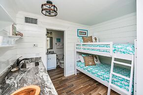 Tropical Breeze Resort