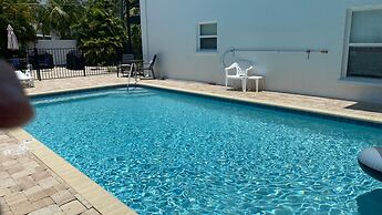 Tropical Breeze Resort