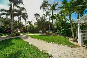 Tropical Breeze Resort