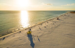 Tropical Breeze Resort