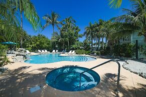 Tropical Breeze Resort