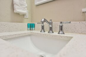 Tropical Breeze Resort