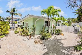 Tropical Breeze Resort