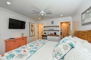 Tropical Breeze Resort