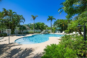 Tropical Breeze Resort