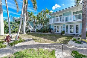 Tropical Breeze Resort