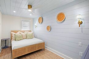 Tropical Breeze Resort