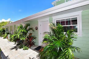 Tropical Breeze Resort