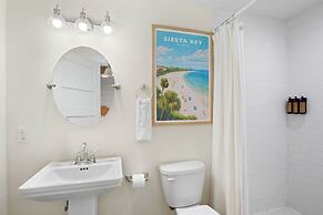 Tropical Breeze Resort