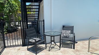 Tropical Breeze Resort