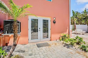 Tropical Breeze Resort