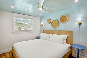 Tropical Breeze Resort