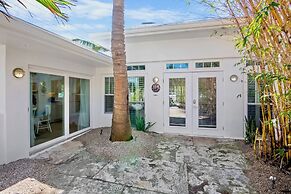 Tropical Breeze Resort