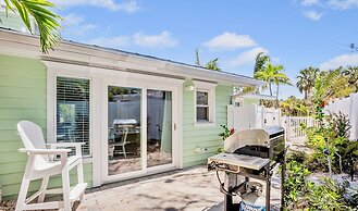 Tropical Breeze Resort