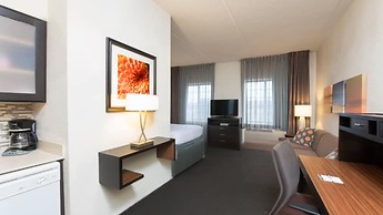 Staybridge Suites Chicago-Oakbrook Terrace by IHG