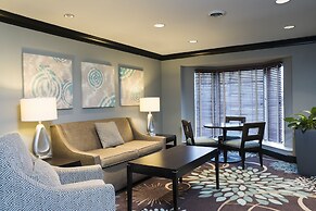 Staybridge Suites Chicago-Oakbrook Terrace by IHG