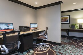 Staybridge Suites Chicago-Oakbrook Terrace by IHG