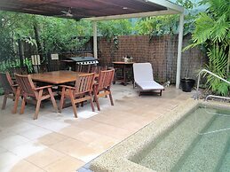 Nautilus Holiday Apartments