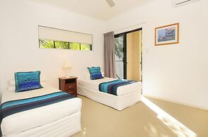 Nautilus Holiday Apartments