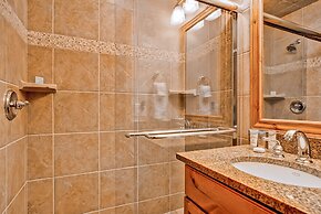 Ridgepoint Townhomes by East West Hospitality